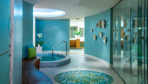Hotel One Ocean Resort & Spa - Atlantic Beach