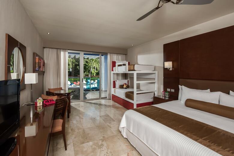 Hotel Grand Sunset Princess