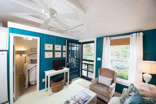The Cottages At Cabot Cove