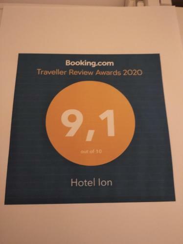 Hotel Ion