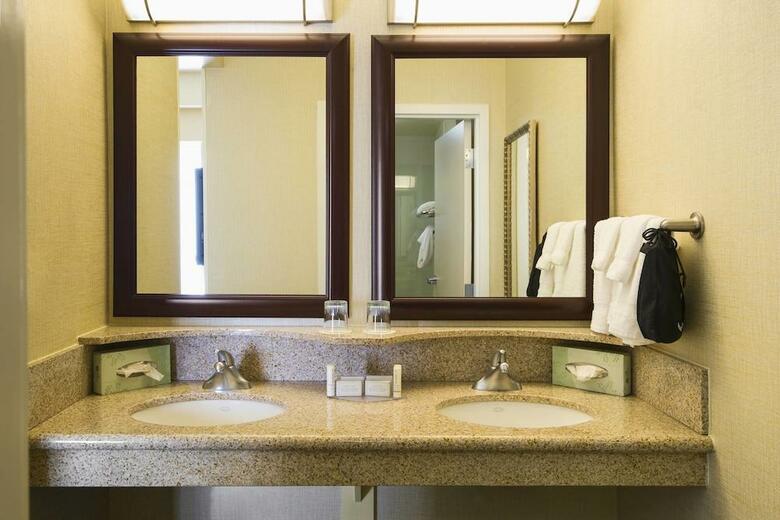 Hotel Springhill Suites By Marriott Council Bluffs