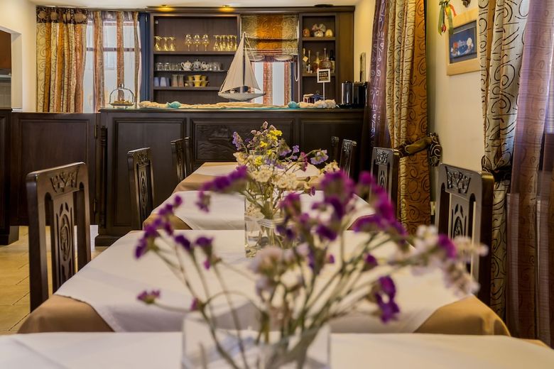 Hostal Epavlis Boutique