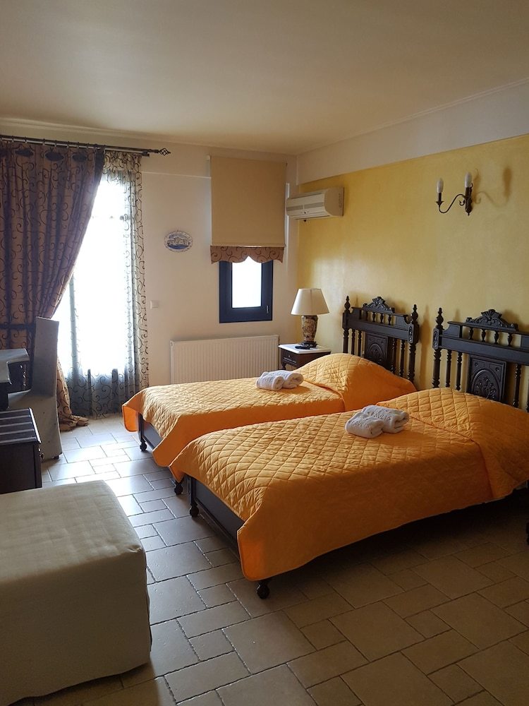 Hostal Epavlis Boutique