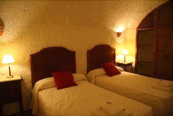 Agroturismo Cuevas La Granja