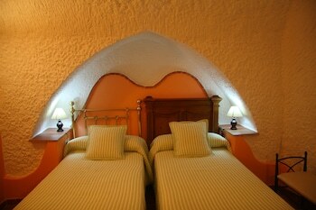 Agroturismo Cuevas La Granja