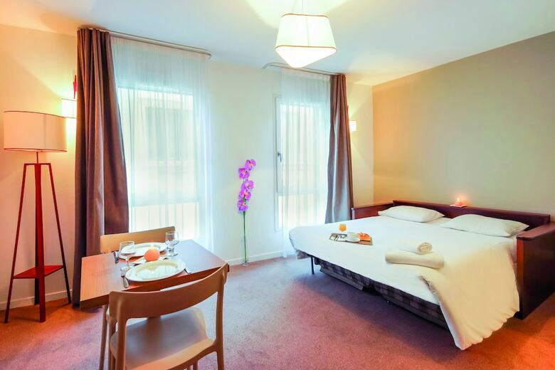 Aparthotel Appart'city Valence Centre