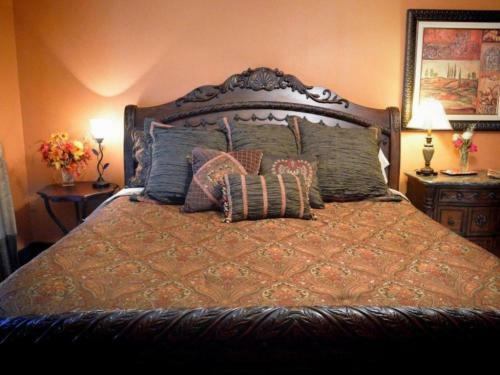 Bed & Breakfast Iron Horse Inn