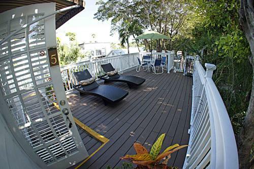 Bed & Breakfast Seascape Tropical Inn