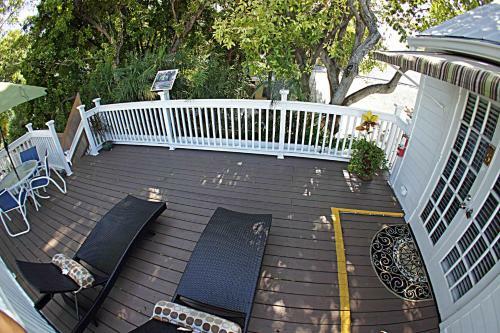 Bed & Breakfast Seascape Tropical Inn