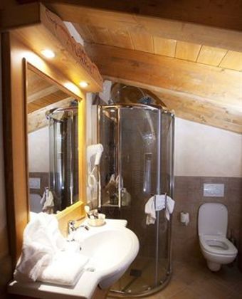 Hotel Garn� Astoria