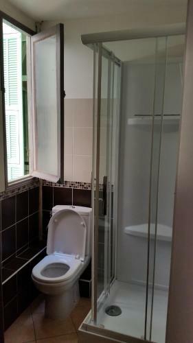 Evelia Hotels