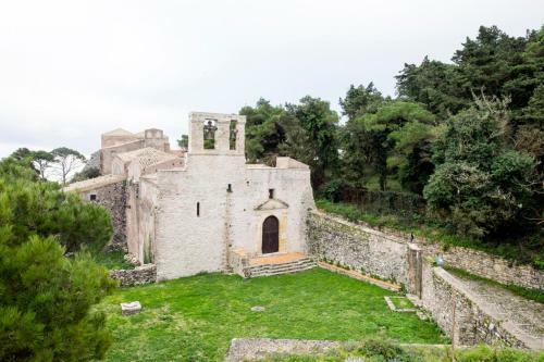 Bed & Breakfast Cal�u