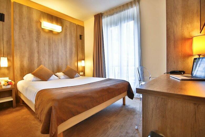 Hotel H�tel Le Seize