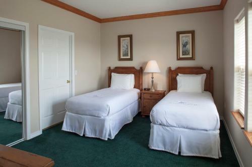 Hotel Palace View Resort By Spinnaker