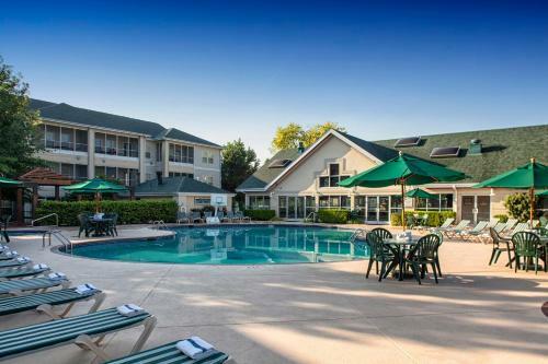 Hotel Palace View Resort By Spinnaker