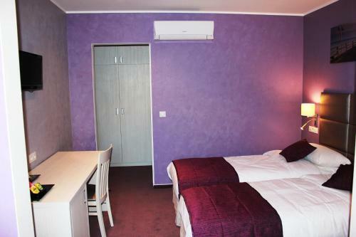Irin Hotel