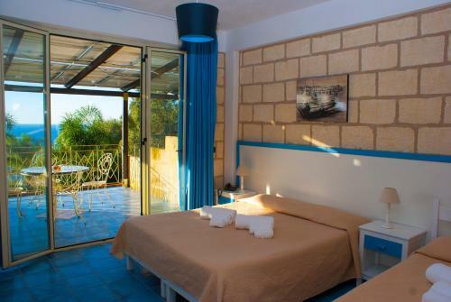 Hotel Caposperone Resort