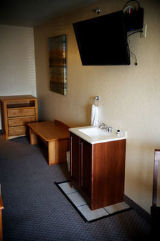 Motel Jorgenson's Inn & Suites