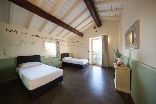 Hostal La Boheme Chambres