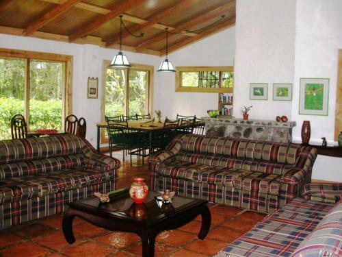 Lodge Bosque De Paz Reserva Biologica