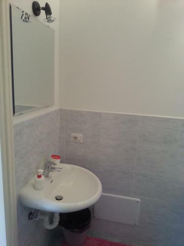 Hostal Gira Megaride