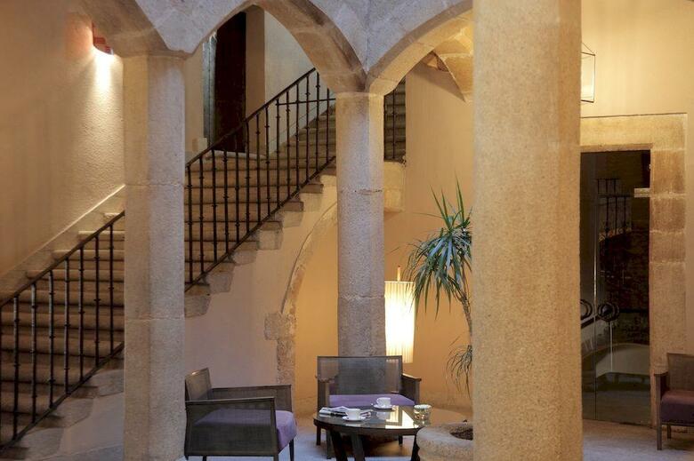 Hotel NH Collection C�ceres Palacio de Oquendo