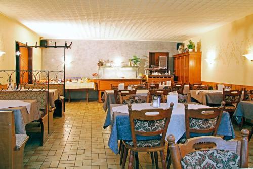 Hotel Zewener Hof - Garni