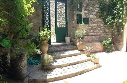 Apartamento Cortile Via Sales 11