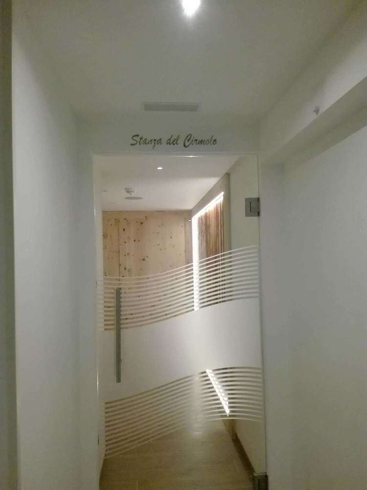 Hotel Denny