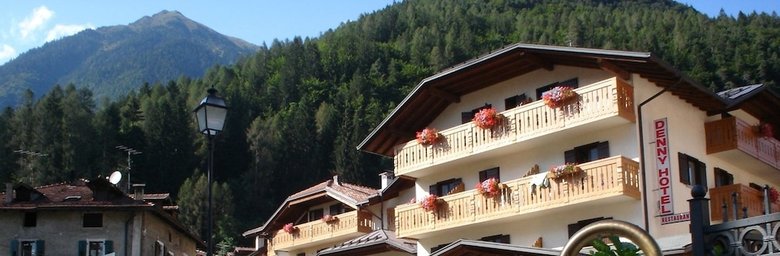Hotel Denny