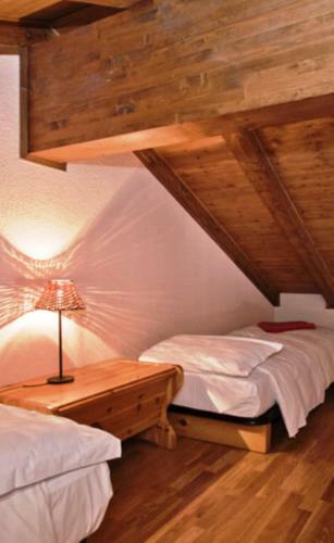 Hotel Meubl� Lo Miete Viei