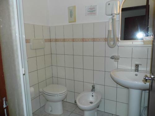 Lina Hotel