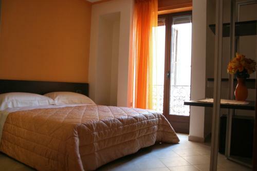 Hostal Corte Roma
