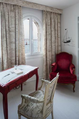 Hotel Delos - Ile De Bendor