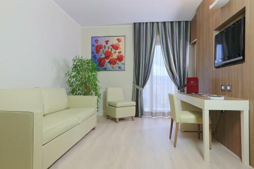 Hotel Mirasole International