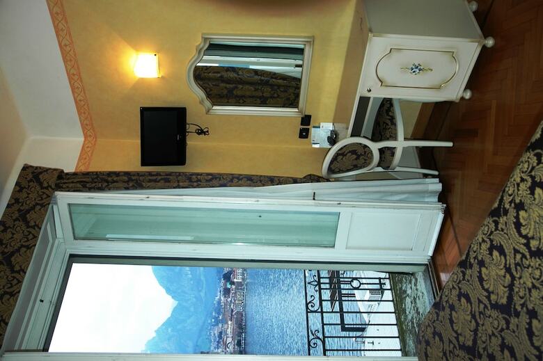 Hotel Promessi Sposi