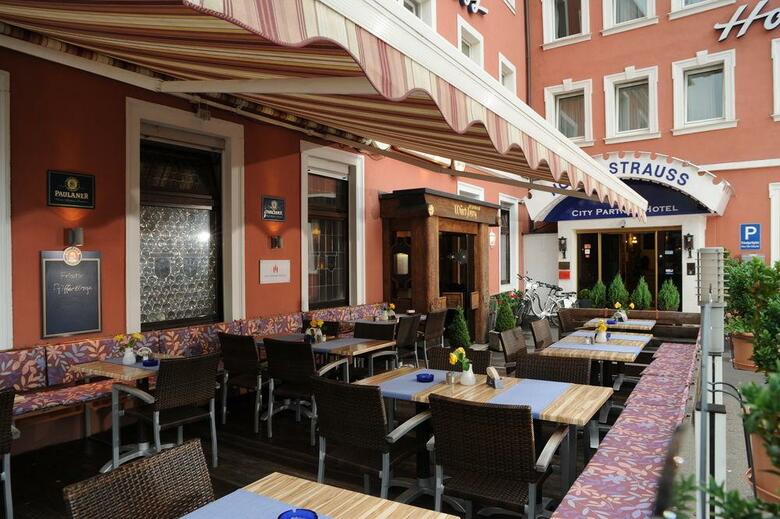 City Partner Hotel Strauss