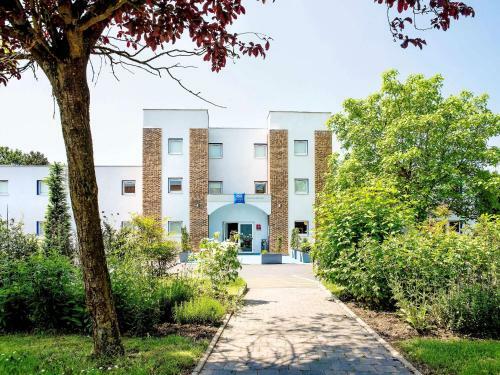 Hotel Ibis Budget Petite For�t