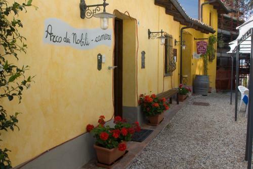 Bed & Breakfast Arco Dei Nobili