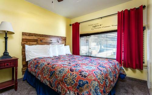 Aparthotel Lava Hot Springs Suites