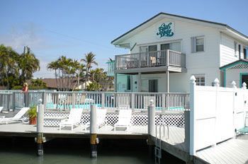 The Boathouse Motel