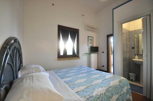Felline In Bed&breakfast
