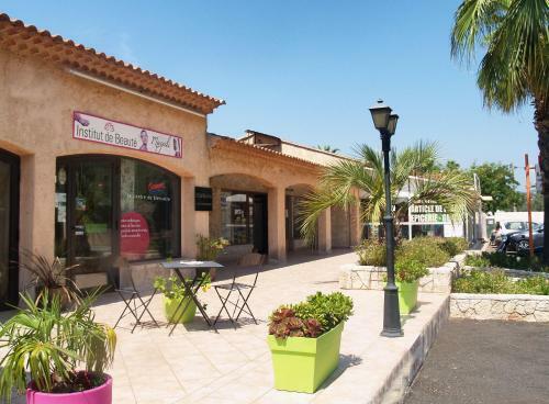 Camping Vall�e Du Paradis