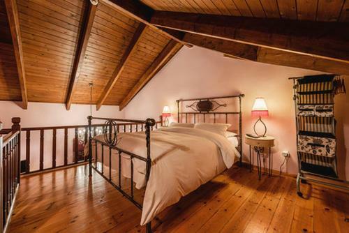 Hostal Celena Maisonettes