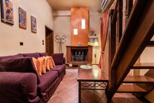 Hostal Celena Maisonettes
