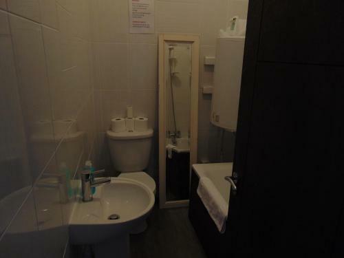 Flat 5 Apartments