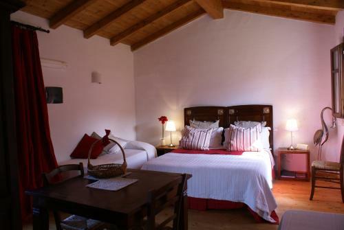 Hostal Agriturismo L'aglientu B&B