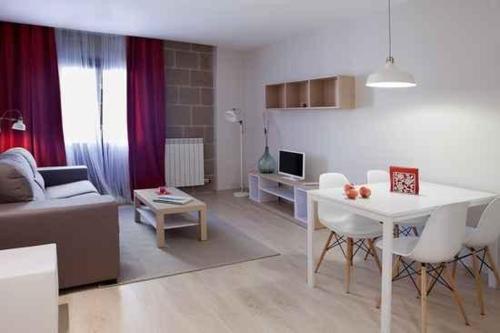 Apartamentos Tur�sticos Beethoven Haro
