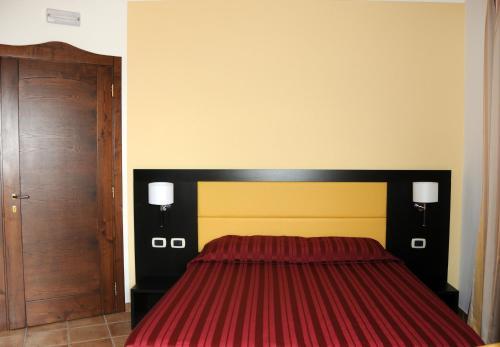 Bed & Breakfast Le Rocce Degli Equi