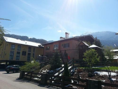Hostal Ferienparadies Alpengl�hn